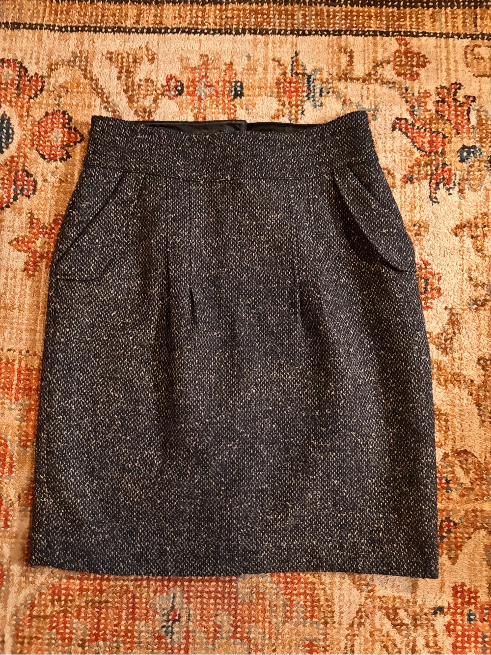 Cabi Tweed Wool Blend Pocketed Pencil Skirt - Charcoal / Dark Grey - Size 8